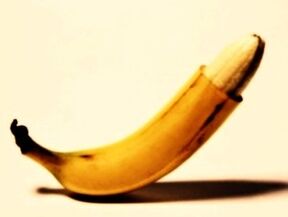 бананът символизира уголемен пенис